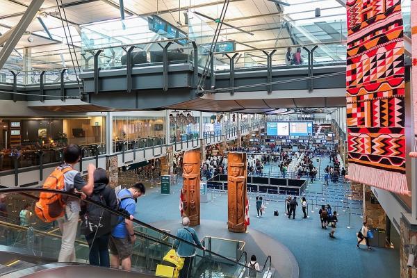 تور دوحه: فرودگاه حمد در دوحه به اسم برترین فرودگاه جهان و فرودگاه ونکوور برترین فرودگاه قاره آمریکا شناخته شدند