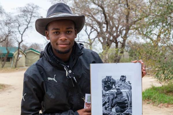 کوشش عکاس جوان آفریقایی برای مبارزه با شکار حیوانات