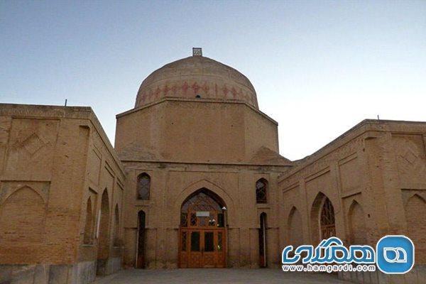 آغاز بازسازی و بازسازی ضلع شمالی مسجد جامع گلپایگان