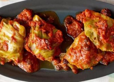 طرز تهیه و پیچیدن دلمه کلم مجلسی