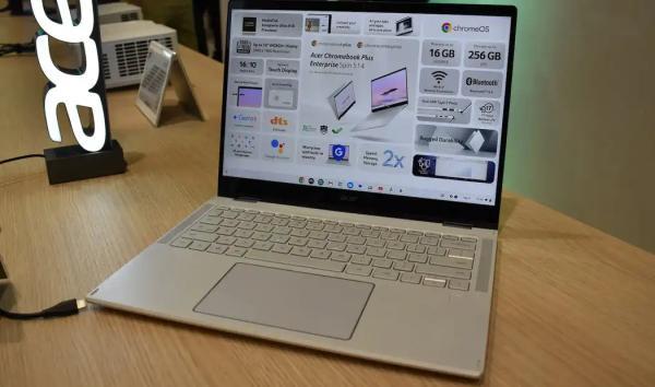 تغییر استراتژی گوگل در عرضه لپ تاپ گوگل بوک Googlebook برای رقابت با مک بوک
